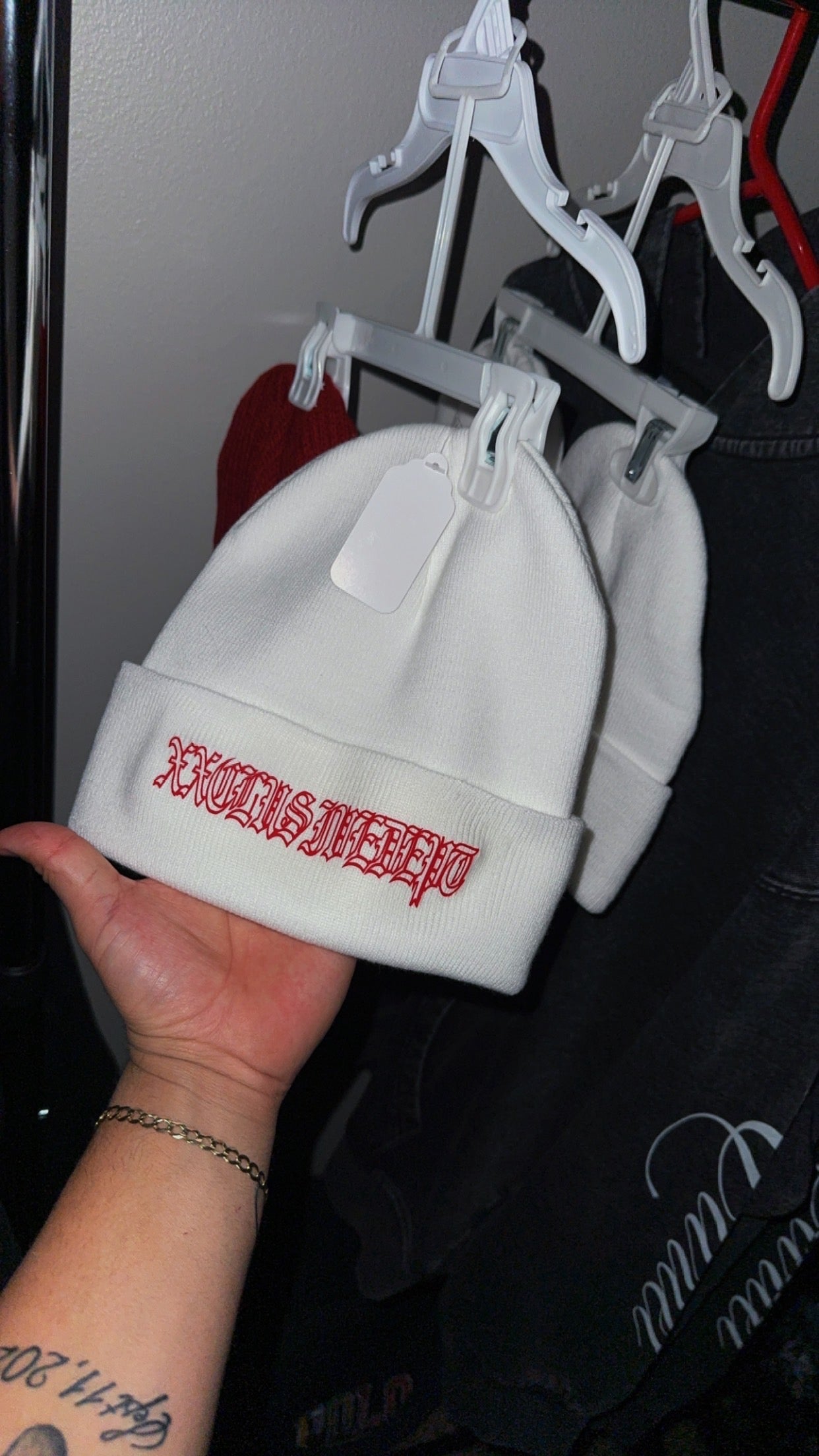 #4 XXCLUSIVEDEPT BEANIE